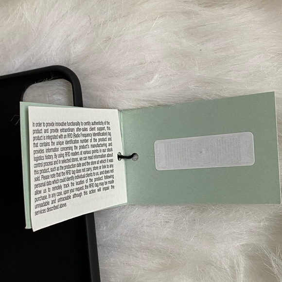 OFF-WHITE BLACK LOGO iPHONE 11 PRO CASE - Picture 6 of 9